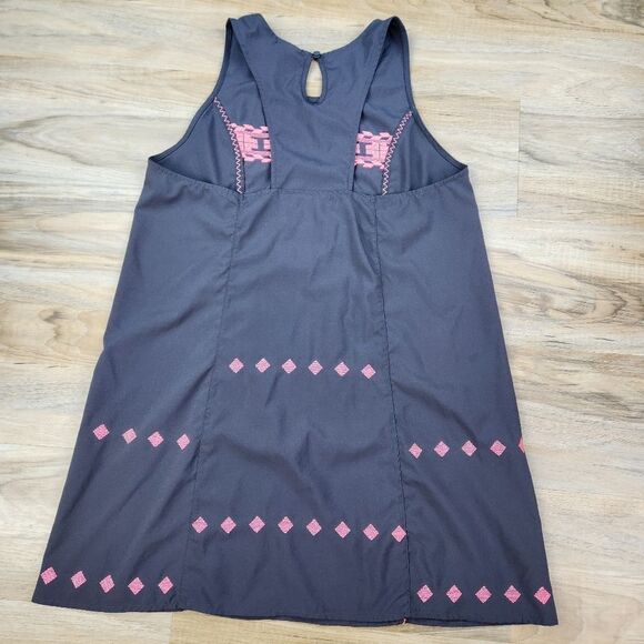 🔹️Rue21 Gray w/Coral Embroidered Aztec Print Sleeveless Dress Large - Picture 2 of 12